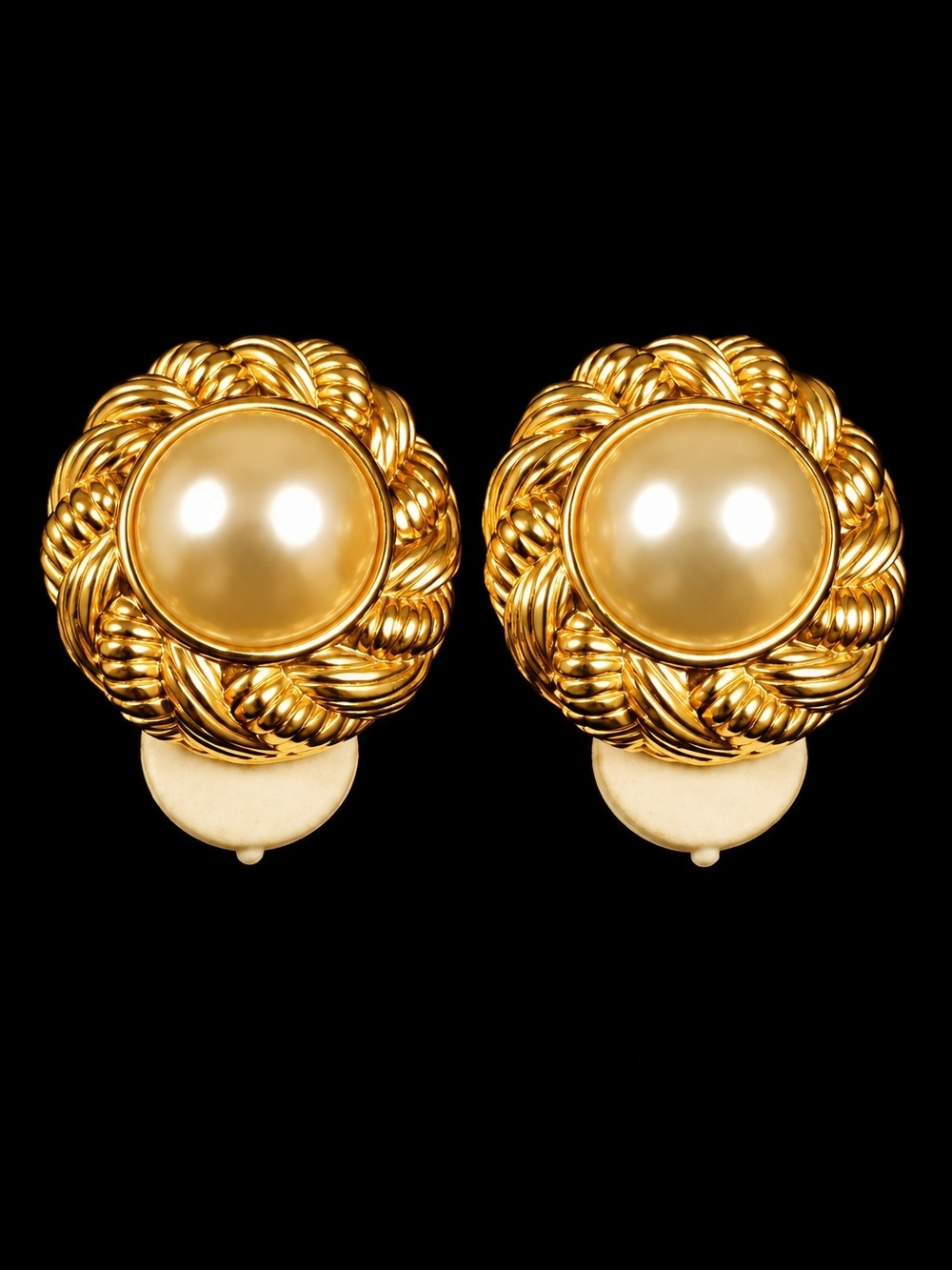 PREMIER Vintage 1980s Faux Pearl Gold Tone Clip On Earrings